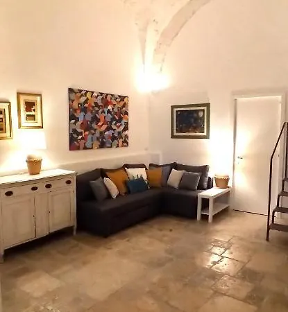 Spaziosa Casa Antica Apartment Bari