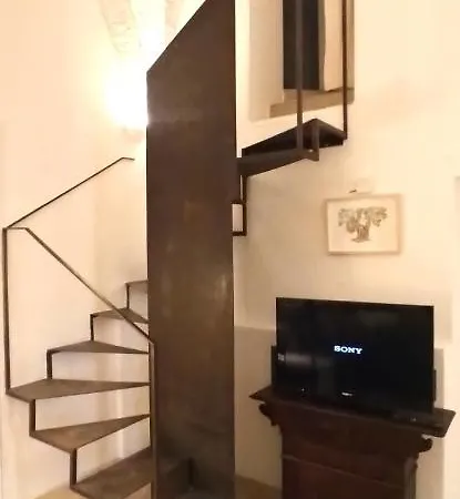 Apartment Spaziosa Casa Antica