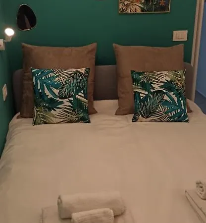 Spaziosa Casa Antica * Bari