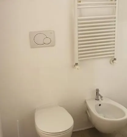 Spaziosa Casa Antica * Bari