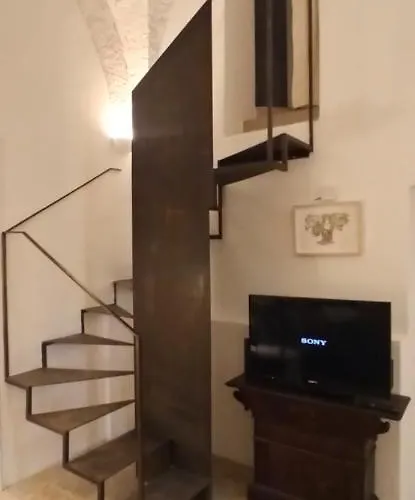 Spaziosa Casa Antica Apartment *