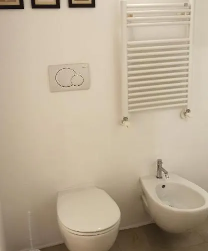 Spaziosa Casa Antica * Bari